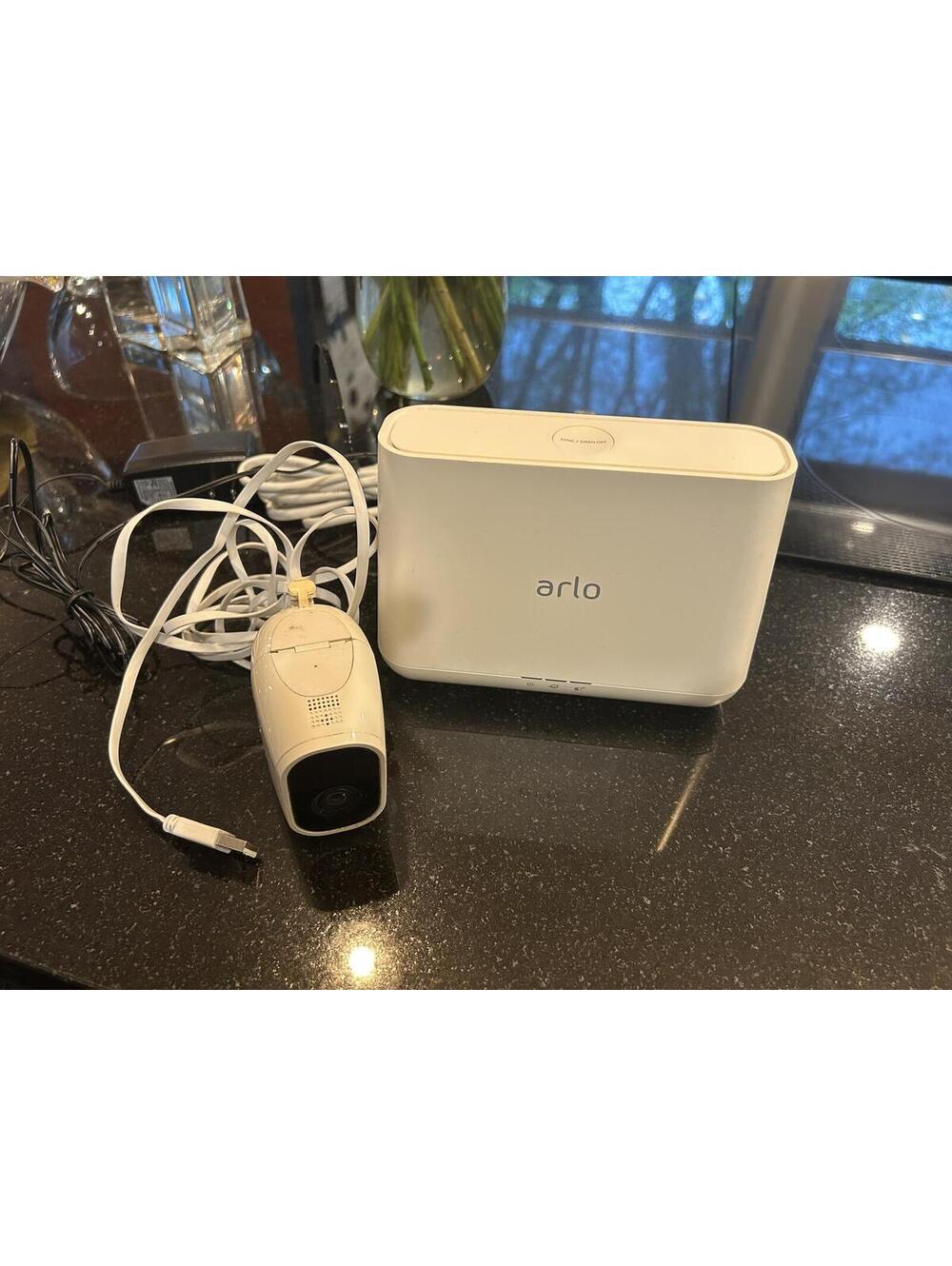 Arlo Netgear HD Base Station with 3 Security Camera
